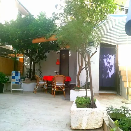 Apartment Karla Makarska